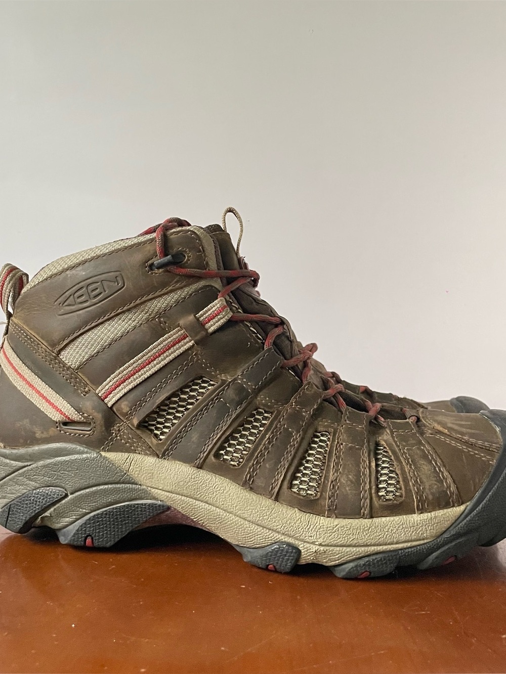 Keen Voyageur Brown Hiking Boots | US 11